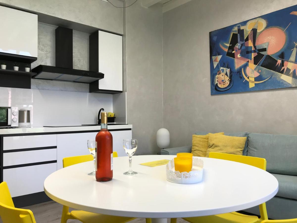 Vea Apartment Padenghe sul Garda Exterior photo